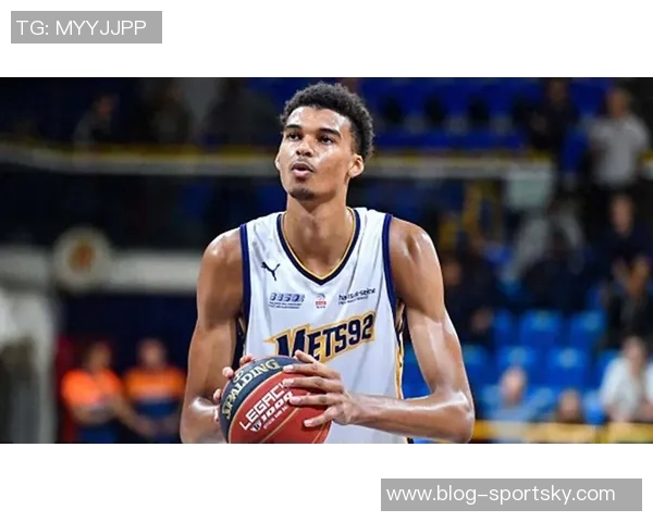 文班亚马展现绝对统治力坎宁安勇担重任谢泼德智商助力球队逆转胜利 文班亚马展现绝对统治力坎宁安勇担重任谢泼德智商助力球队逆转胜利