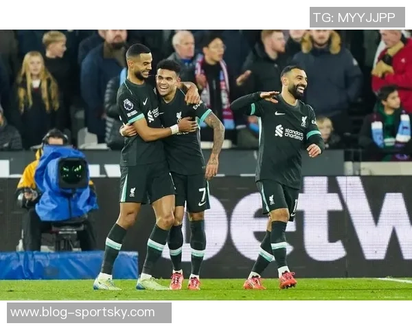 直播吧携手小红书揭晓德甲第6轮最佳球员迪亚斯精彩表现引热议